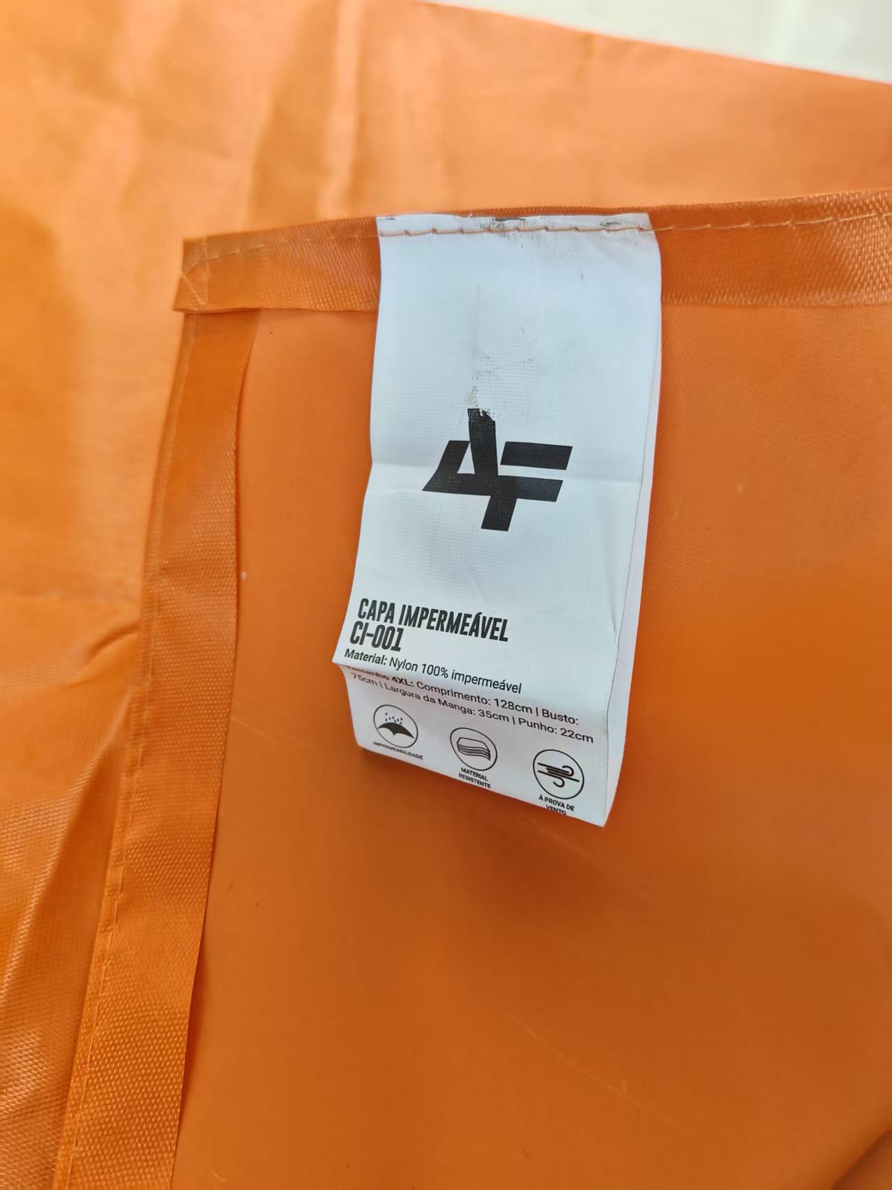Custom labels sample for rainwear products